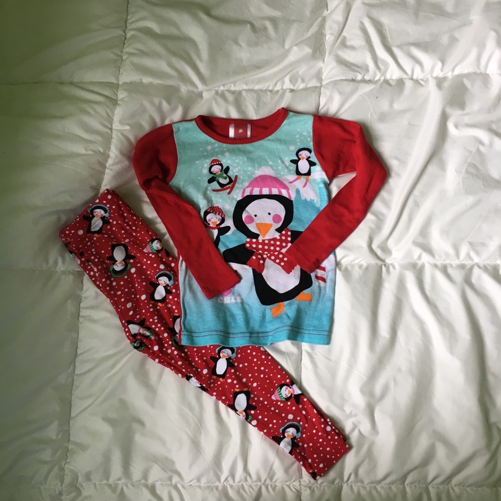 ⚡️ 4T penguin pajamas ⚡️